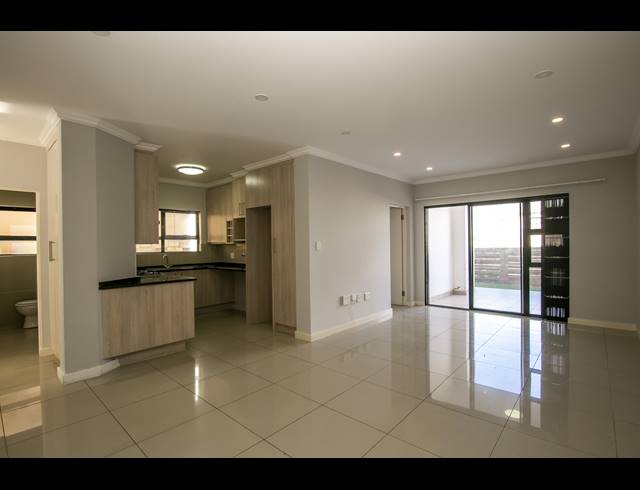 3 BEDROOM APARTMENT TO LET IN WILGEHEUWEL